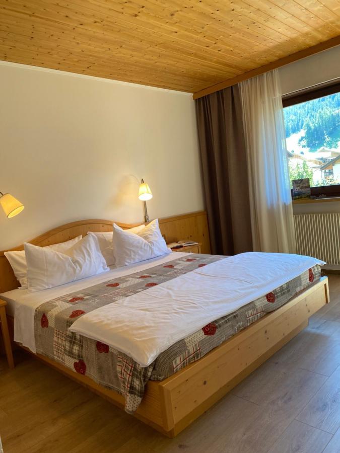 Hotel Garni Living San Candido Eksteriør billede