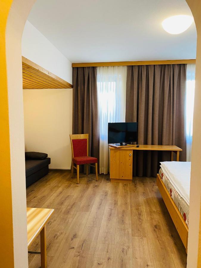 Hotel Garni Living San Candido Eksteriør billede